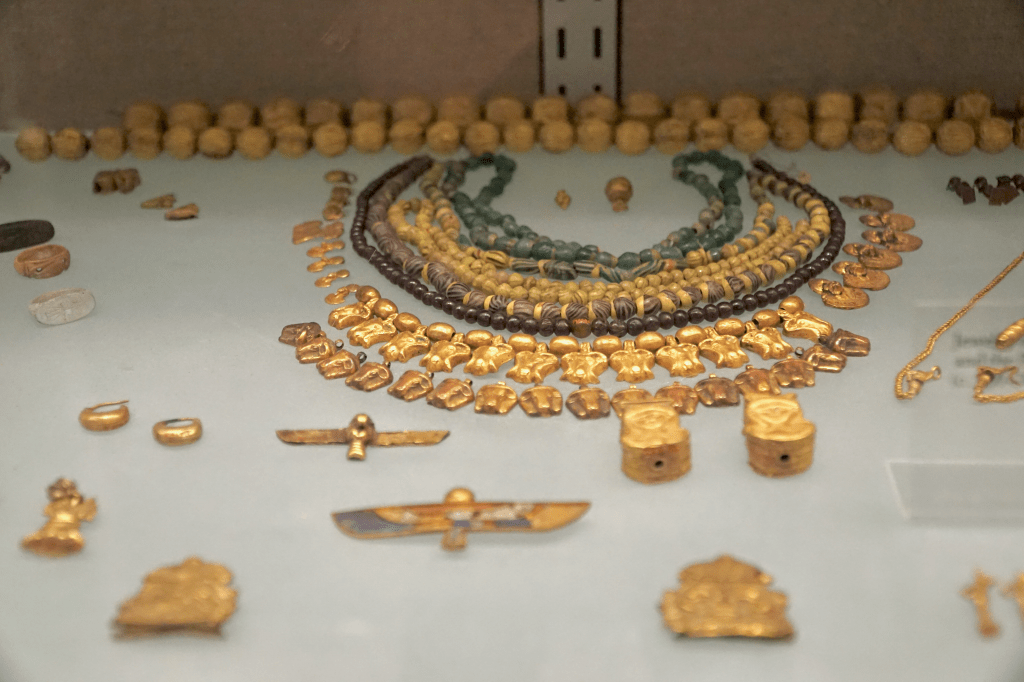 Ancient Egyptian Jewelry